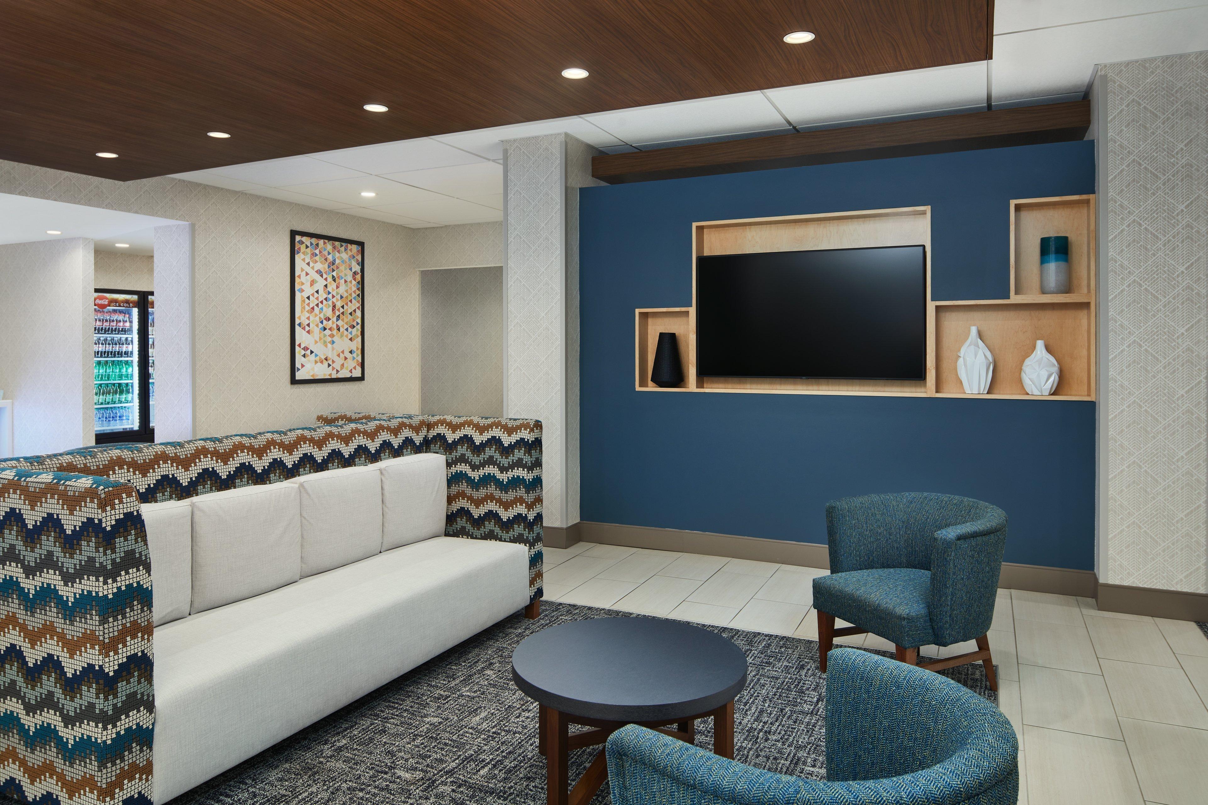 Holiday Inn Express Richmond - Midtown By Ihg Exterior foto